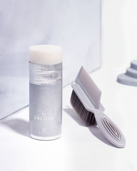 💰20% OFF💰 Cera Antifriz Individual KuwaiI By Andrea Valdiri + Cepillo Pulidor (Sin Estuche)