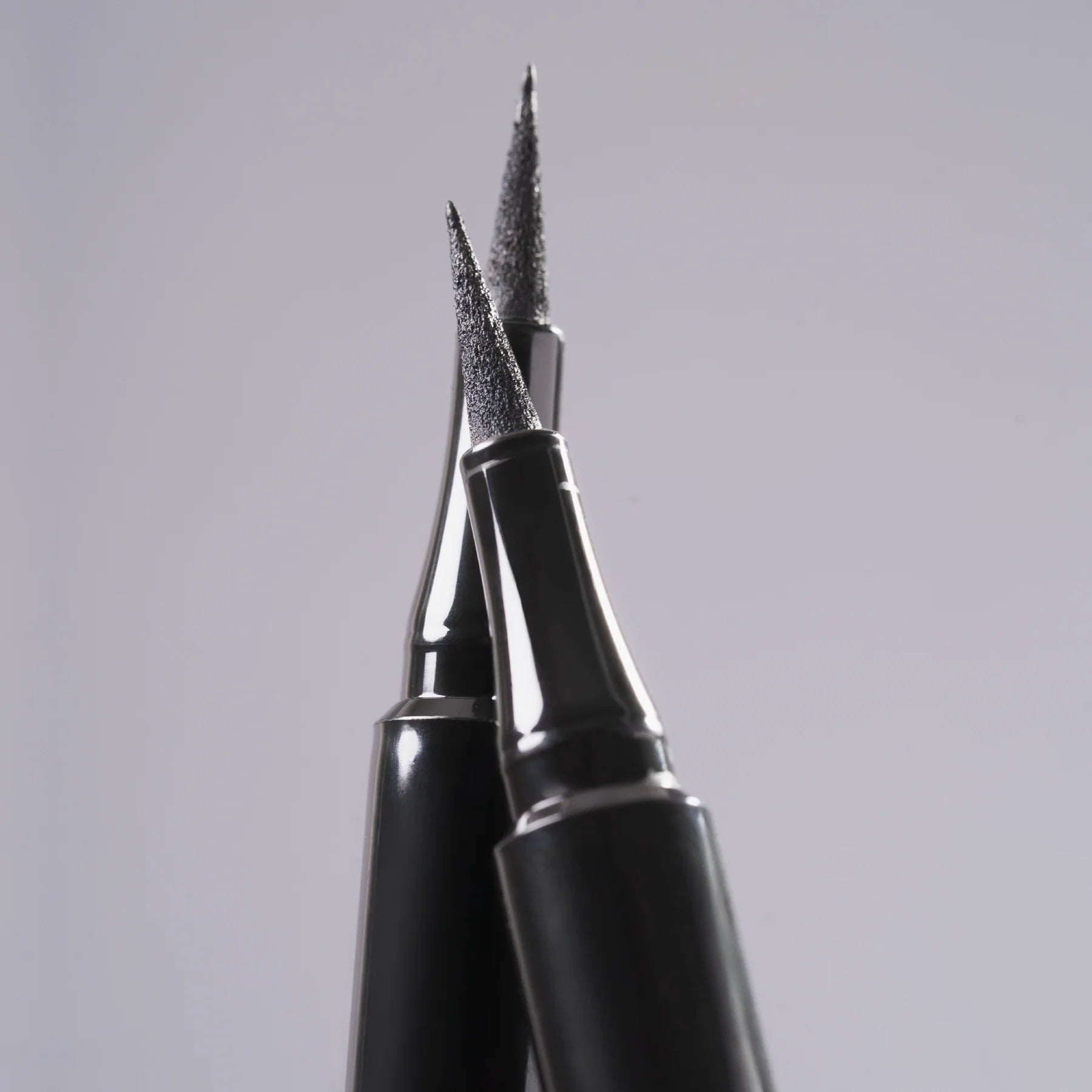 Delineador Plumon Midnight Atenea
